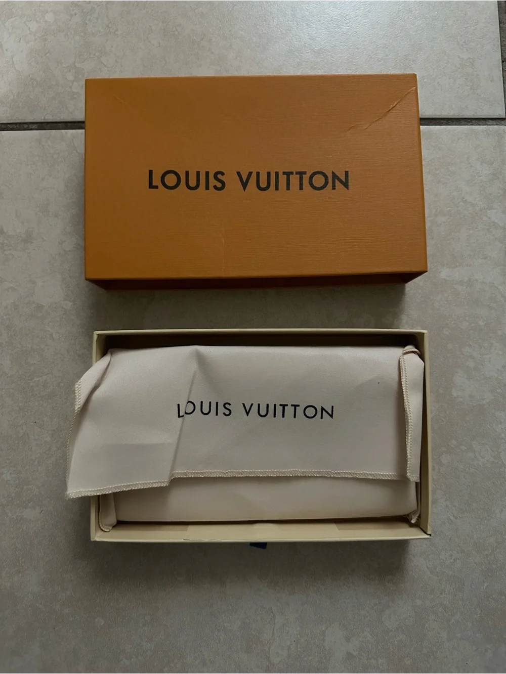 Louis Vuitton louis vuitton